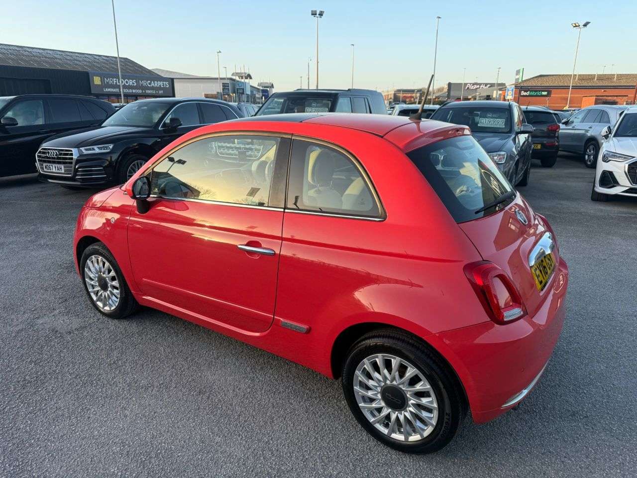A 2016 FIAT 500 1.2 Lounge Hatchback 3dr Petrol Manual Euro 6-2 OWNER LOW MILEAGE EXAMPLE-G A 2016 FIAT 500 1.2 Lounge Hatchback 3dr Petrol Manual Euro 6-2 OWNER LOW MILEAGE EXAMPLE-G