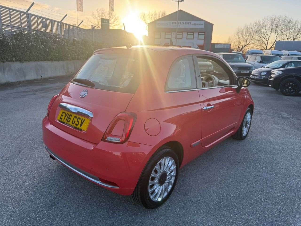 2016 FIAT 500 2016 FIAT 500