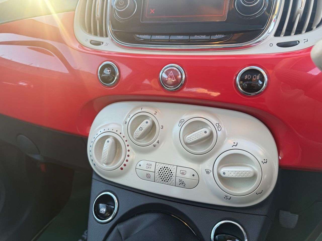 2016 FIAT 500 2016 FIAT 500