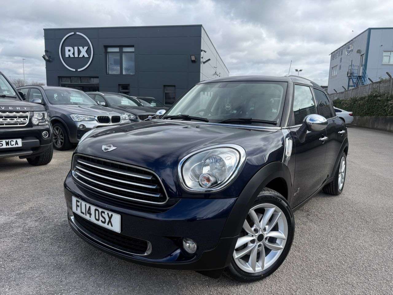 A 2014 MINI COUNTRYMAN 1.6 Cooper SUV 5dr Petrol Manual ALL4 Euro 6 (s/s) (122 ps)-Factory Extras A 2014 MINI COUNTRYMAN 1.6 Cooper SUV 5dr Petrol Manual ALL4 Euro 6 (s/s) (122 ps)-Factory Extras