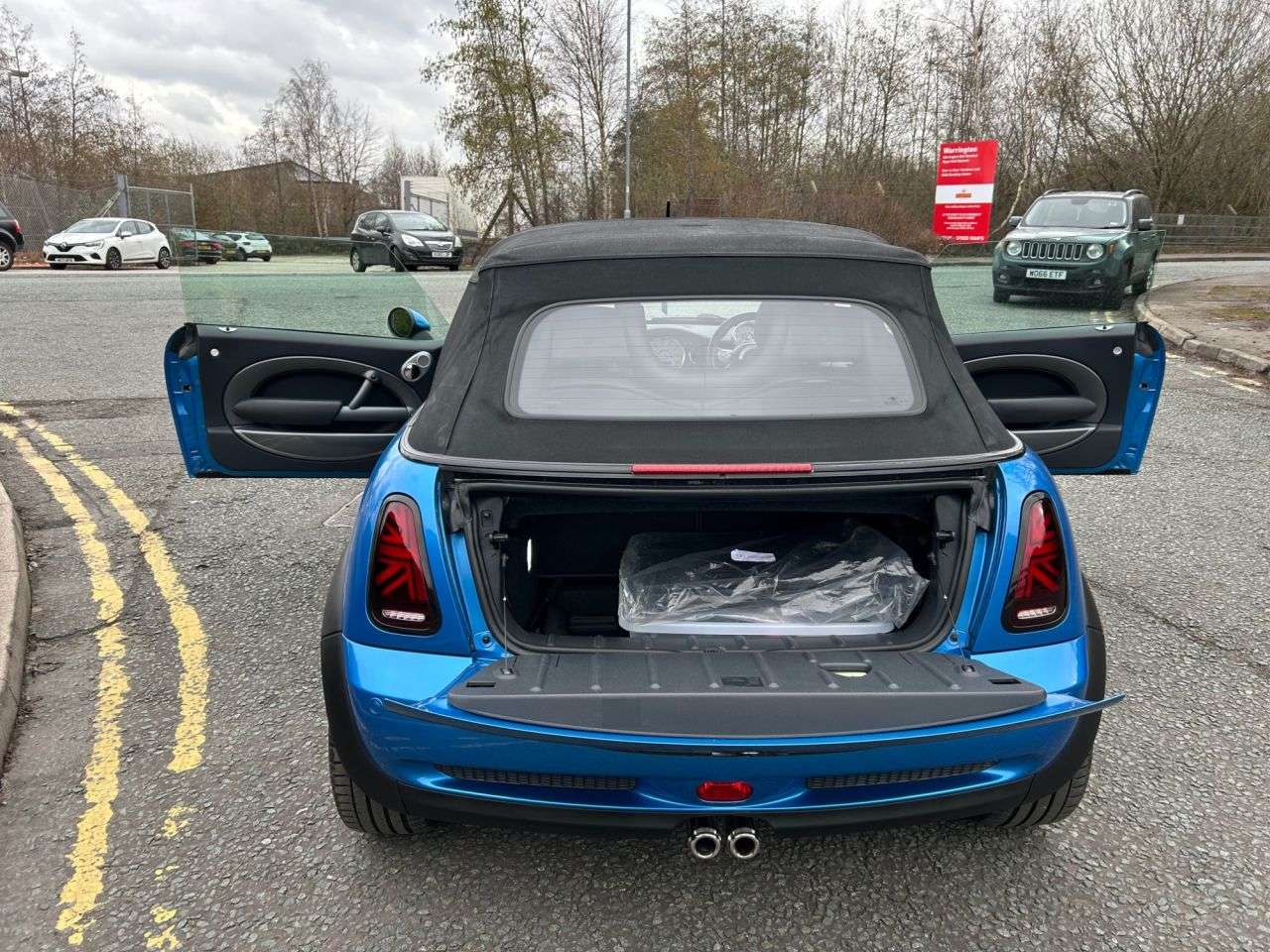 2008 MINI CONVERTIBLE 2008 MINI CONVERTIBLE