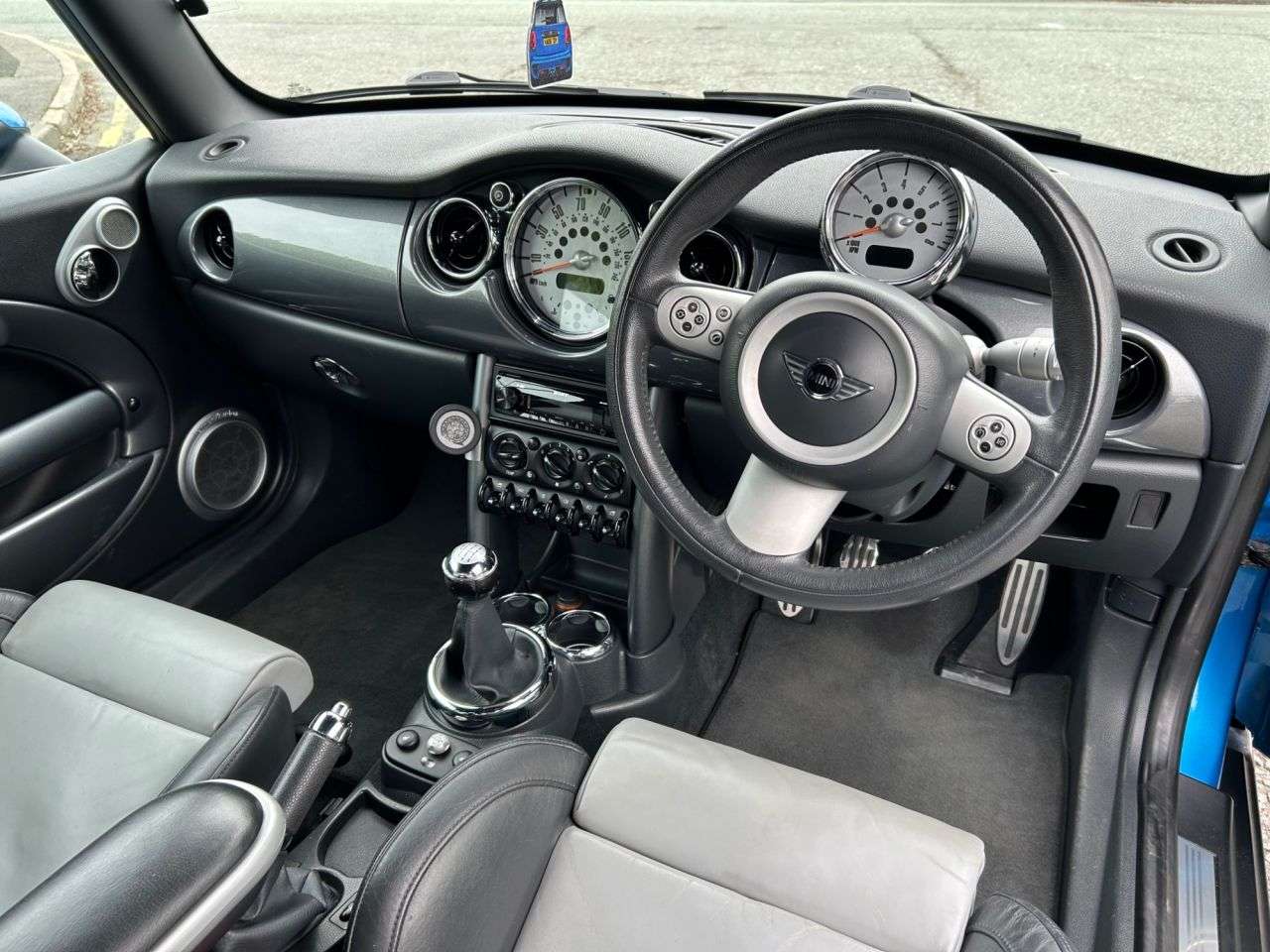 2008 MINI CONVERTIBLE 2008 MINI CONVERTIBLE