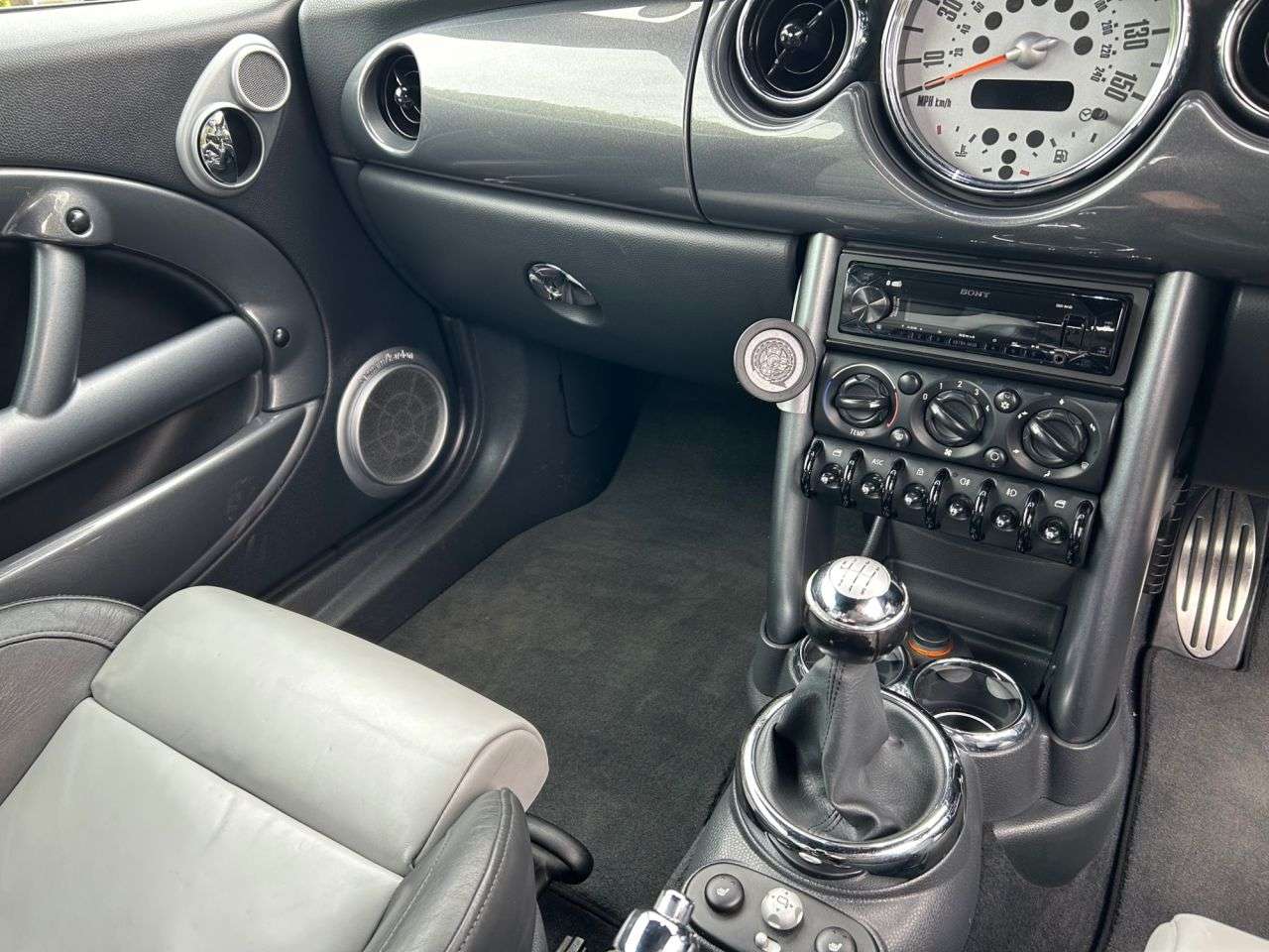 2008 MINI CONVERTIBLE 2008 MINI CONVERTIBLE