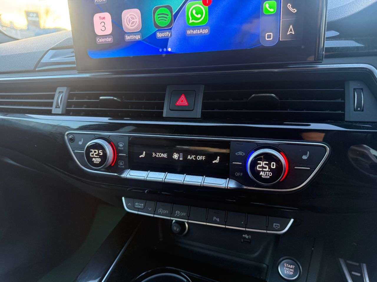 2022 AUDI A4 2022 AUDI A4