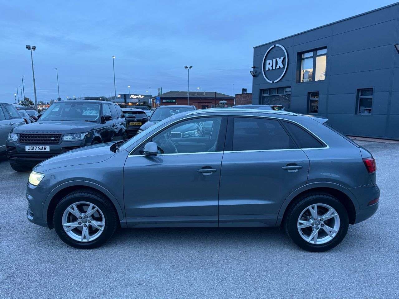 A 2016 AUDI Q3 1.4 TFSI CoD SE SUV 5dr Petrol S Tronic Euro 6 (s/s) (150 ps) A 2016 AUDI Q3 1.4 TFSI CoD SE SUV 5dr Petrol S Tronic Euro 6 (s/s) (150 ps)