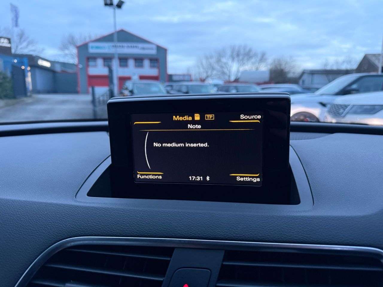 2016 AUDI Q3 2016 AUDI Q3