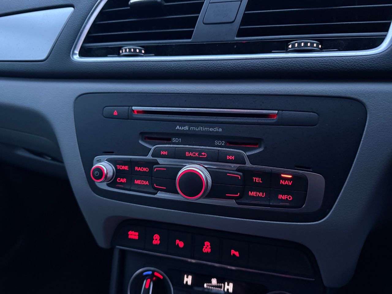 2016 AUDI Q3 2016 AUDI Q3