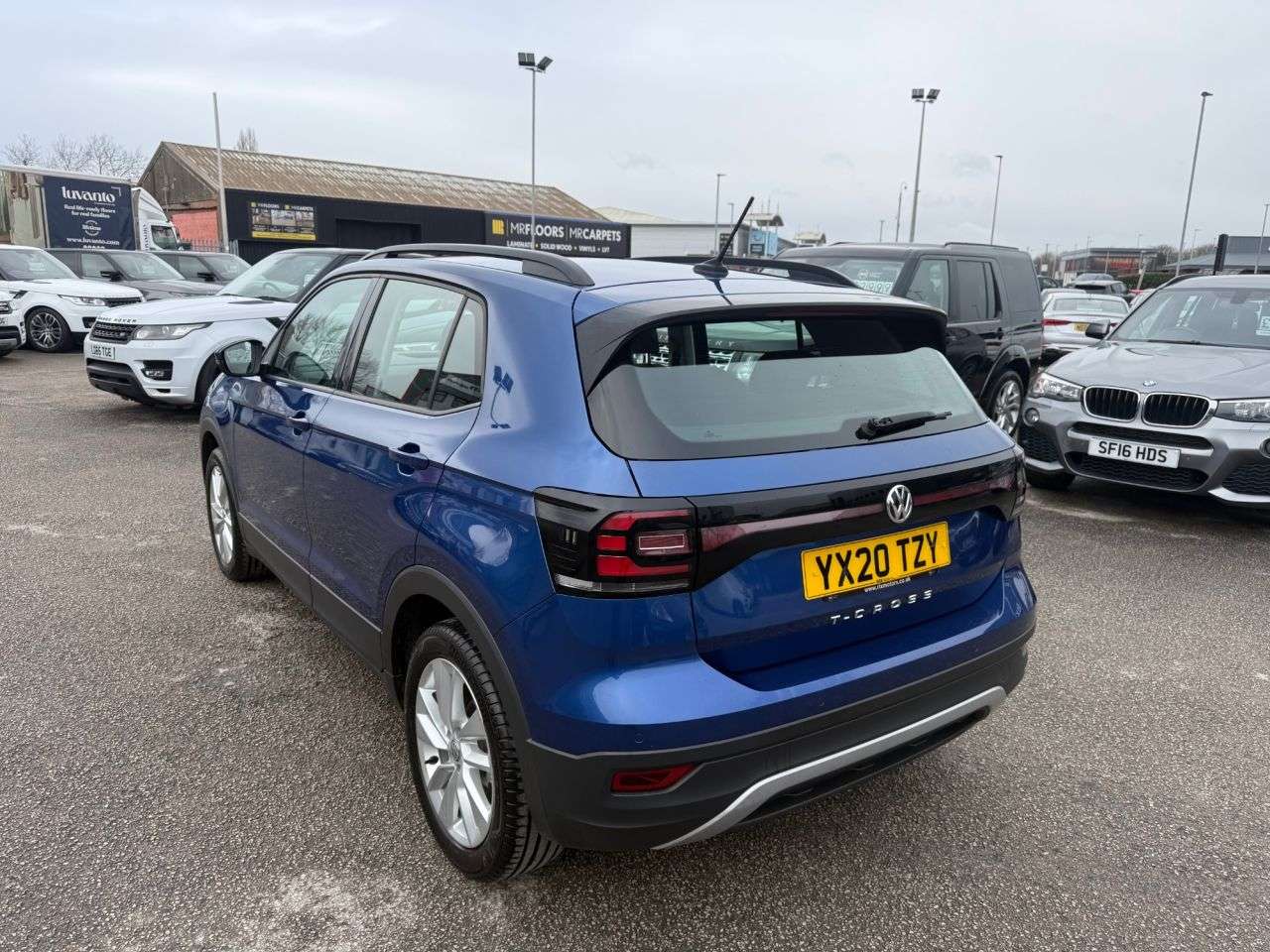 A 2020 VOLKSWAGEN T-CROSS 1.0 TSI SE SUV 5dr Petrol DSG Euro 6-BLUETOOTH-CRUISE CONTROL-CAR PLAY-DAB A 2020 VOLKSWAGEN T-CROSS 1.0 TSI SE SUV 5dr Petrol DSG Euro 6-BLUETOOTH-CRUISE CONTROL-CAR PLAY-DAB