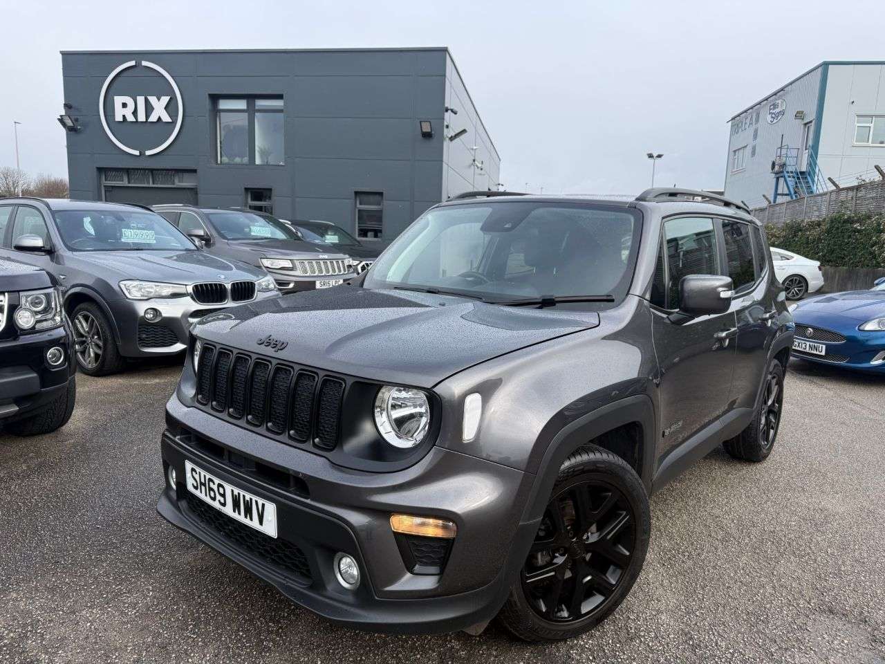 A 2020 JEEP RENEGADE 1.0 GSE T3 Night Eagle SUV 5dr Petrol Manual Euro 6-2 FORMER KEEPERS-BLUETO A 2020 JEEP RENEGADE 1.0 GSE T3 Night Eagle SUV 5dr Petrol Manual Euro 6-2 FORMER KEEPERS-BLUETO
