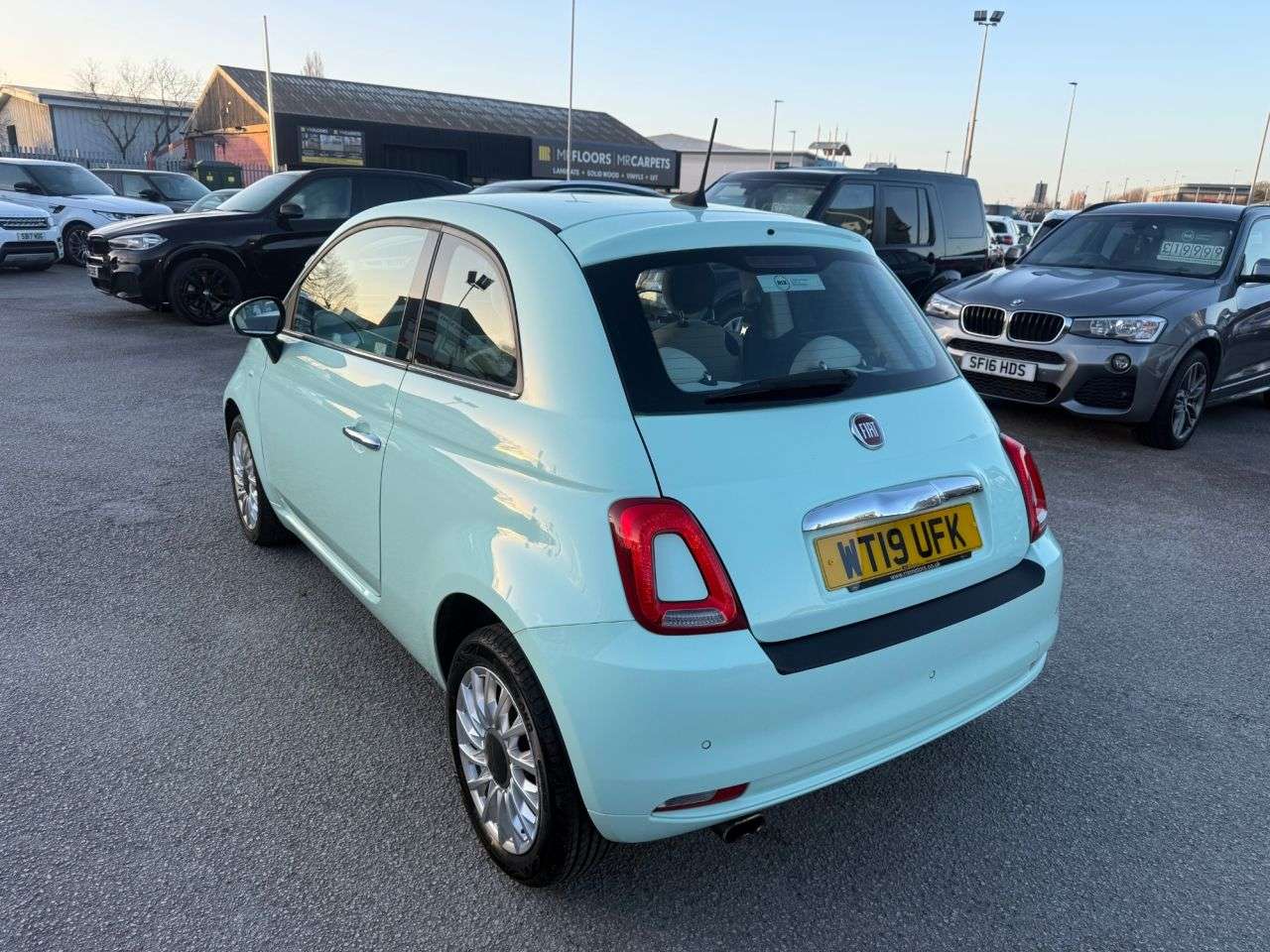 2019 FIAT 500 2019 FIAT 500