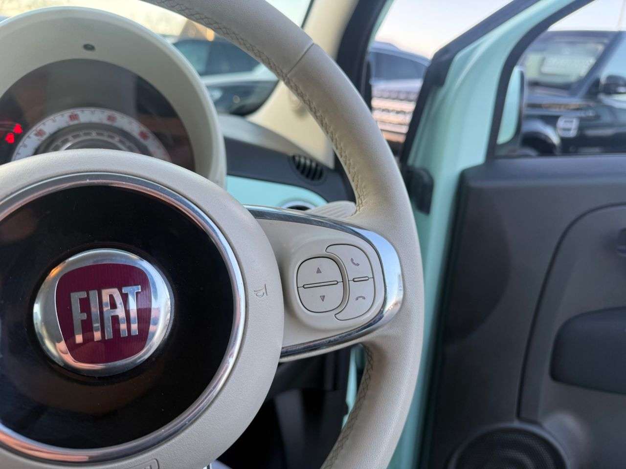 2019 FIAT 500 2019 FIAT 500
