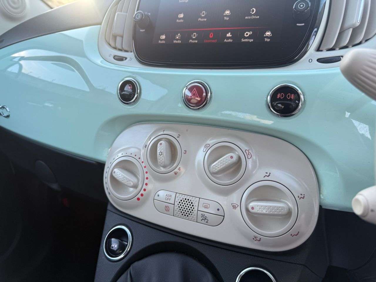 2019 FIAT 500 2019 FIAT 500