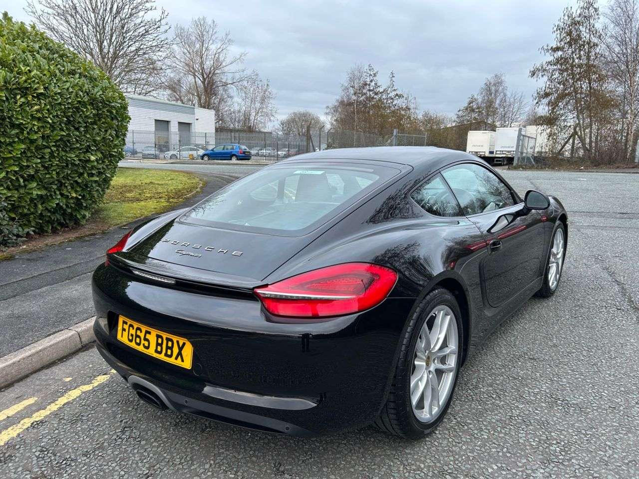 A 2015 PORSCHE CAYMAN 2.7 981 Coupe 2dr Petrol PDK Euro 6 (s/s) (275 ps)-Factory Extras Worth £3, A 2015 PORSCHE CAYMAN 2.7 981 Coupe 2dr Petrol PDK Euro 6 (s/s) (275 ps)-Factory Extras Worth £3,