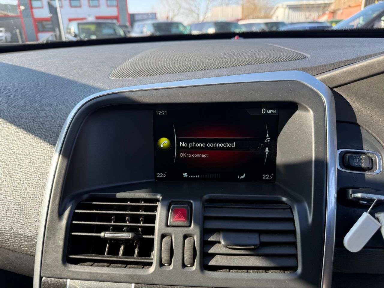 2015 VOLVO XC60 2015 VOLVO XC60