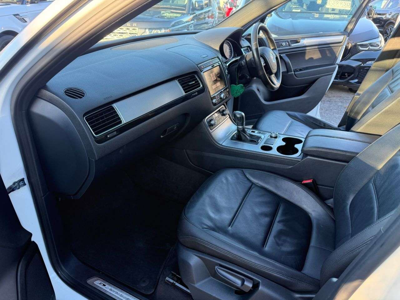 2016 VOLKSWAGEN TOUAREG 2016 VOLKSWAGEN TOUAREG