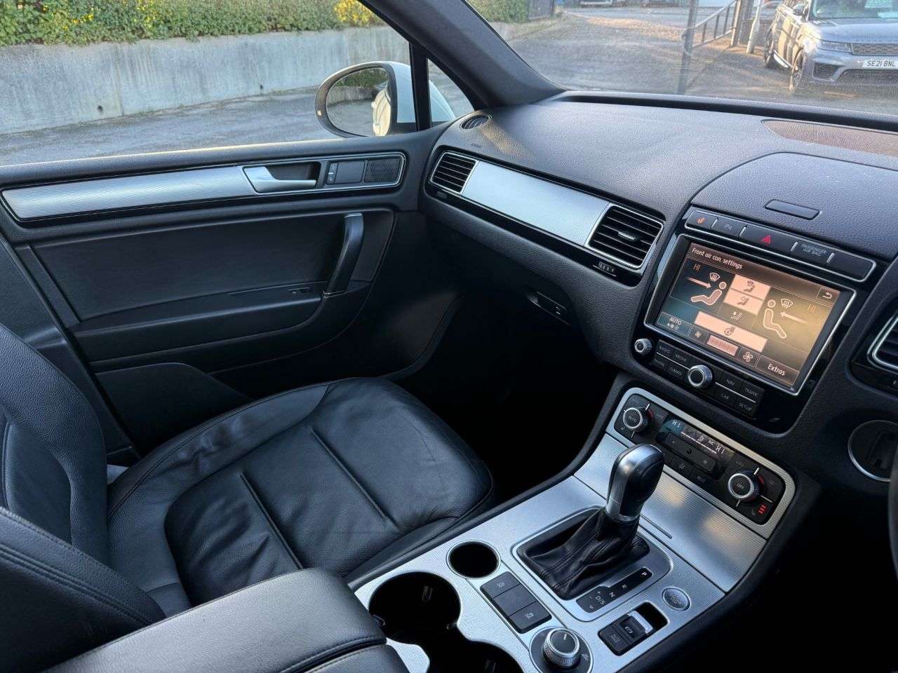 2016 VOLKSWAGEN TOUAREG 2016 VOLKSWAGEN TOUAREG