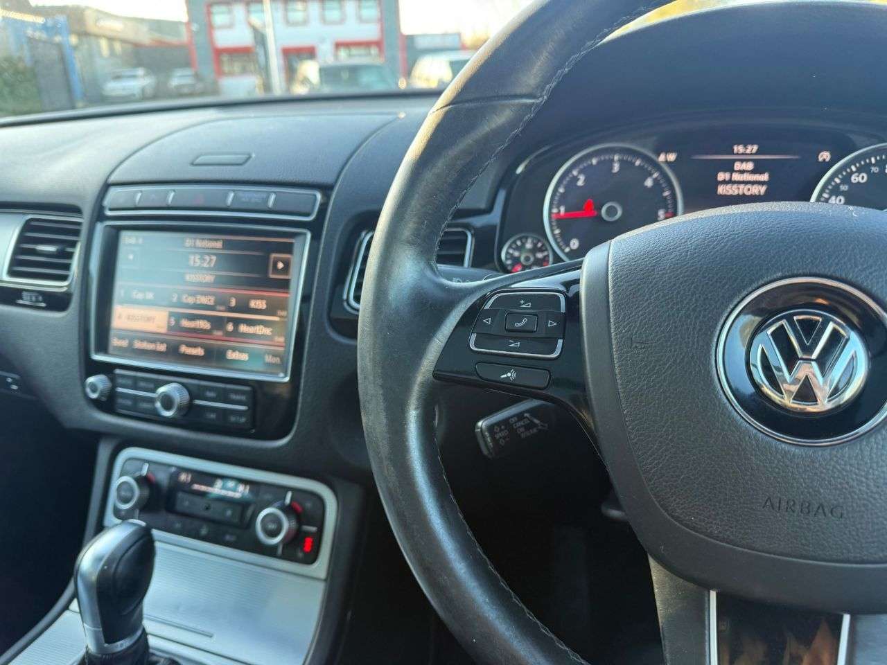 2016 VOLKSWAGEN TOUAREG 2016 VOLKSWAGEN TOUAREG