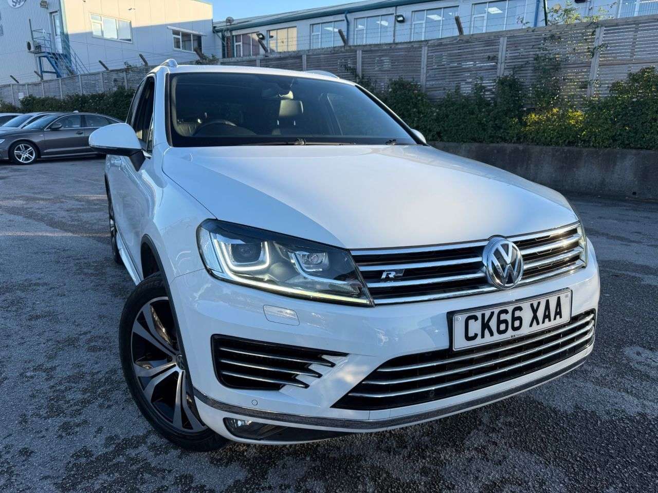 2016 VOLKSWAGEN TOUAREG 2016 VOLKSWAGEN TOUAREG