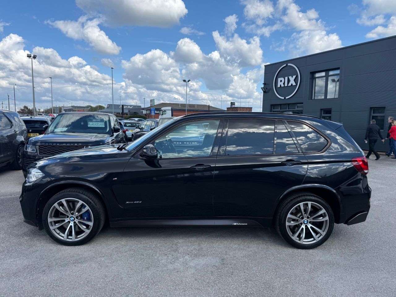 A 2015 BMW X5 3.0 40d M Sport SUV 5dr Diesel Auto xDrive Euro 6 (s/s) (313 ps)-Factory Ex A 2015 BMW X5 3.0 40d M Sport SUV 5dr Diesel Auto xDrive Euro 6 (s/s) (313 ps)-Factory Ex