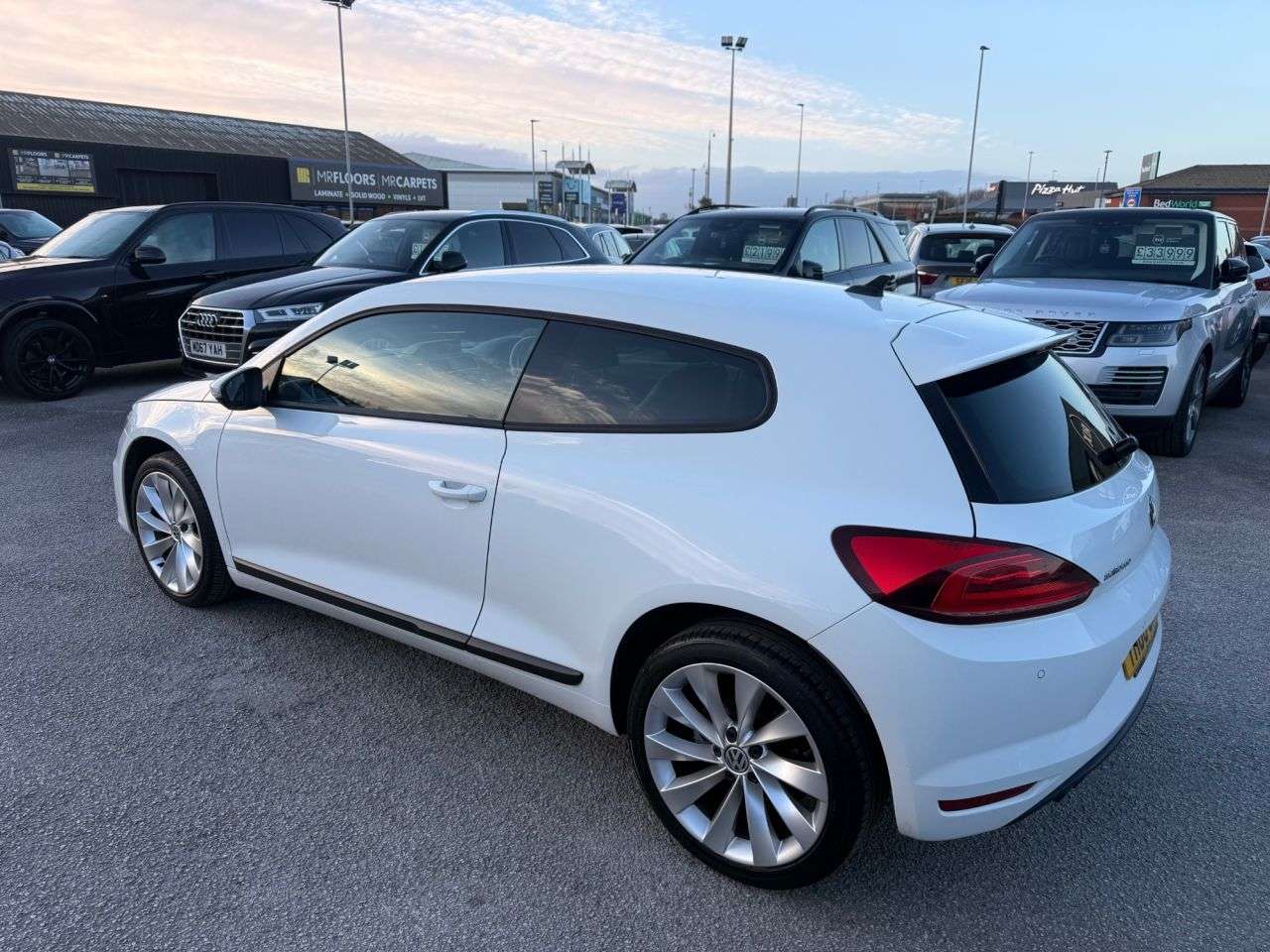 A 2016 VOLKSWAGEN SCIROCCO 1.4 TSI BlueMotion Tech GT Hatchback 3dr Petrol Manual Euro 6 (s/s) (125 ps A 2016 VOLKSWAGEN SCIROCCO 1.4 TSI BlueMotion Tech GT Hatchback 3dr Petrol Manual Euro 6 (s/s) (125 ps