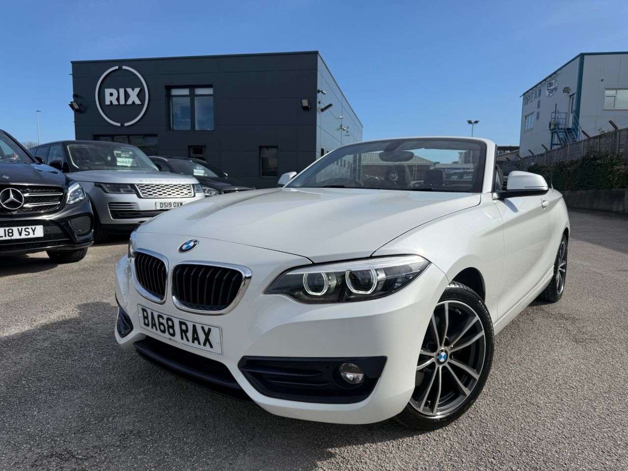 A 2019 BMW 2 SERIES 2.0 220d Sport Convertible 2dr Diesel Manual Euro 6 (s/s) (190 ps)-2 OWNER A 2019 BMW 2 SERIES 2.0 220d Sport Convertible 2dr Diesel Manual Euro 6 (s/s) (190 ps)-2 OWNER