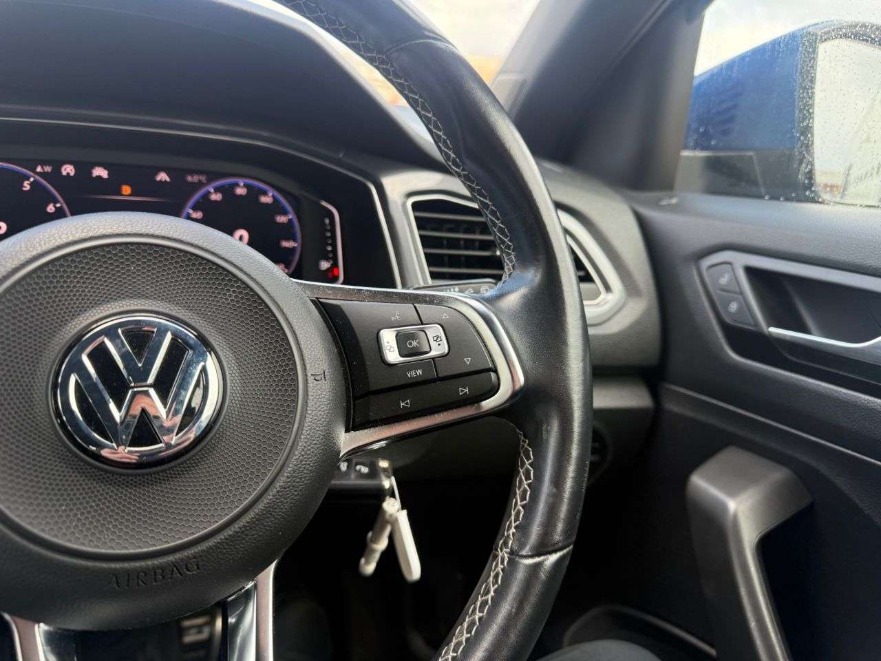 2019 VOLKSWAGEN T-ROC 2019 VOLKSWAGEN T-ROC