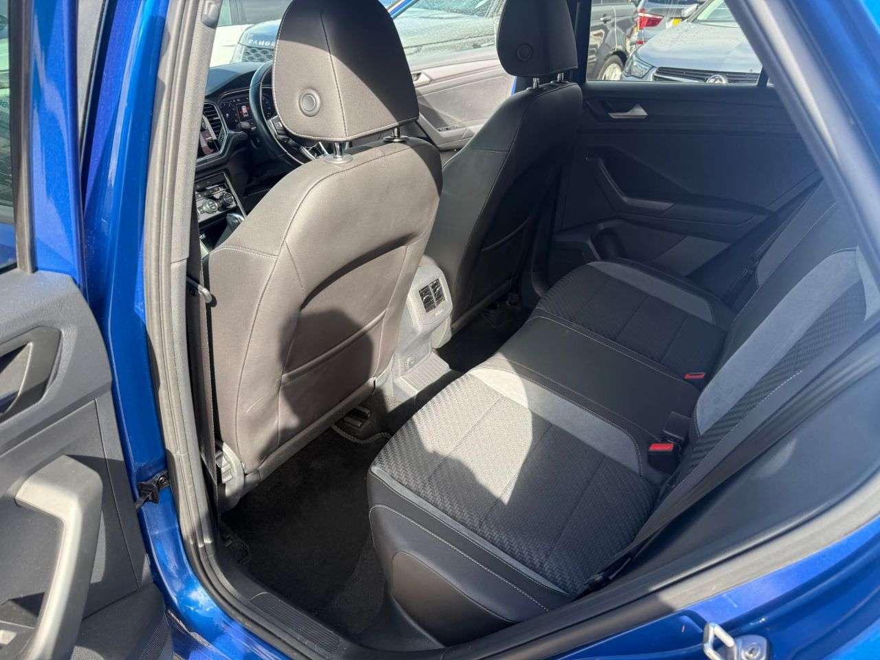2019 VOLKSWAGEN T-ROC 2019 VOLKSWAGEN T-ROC