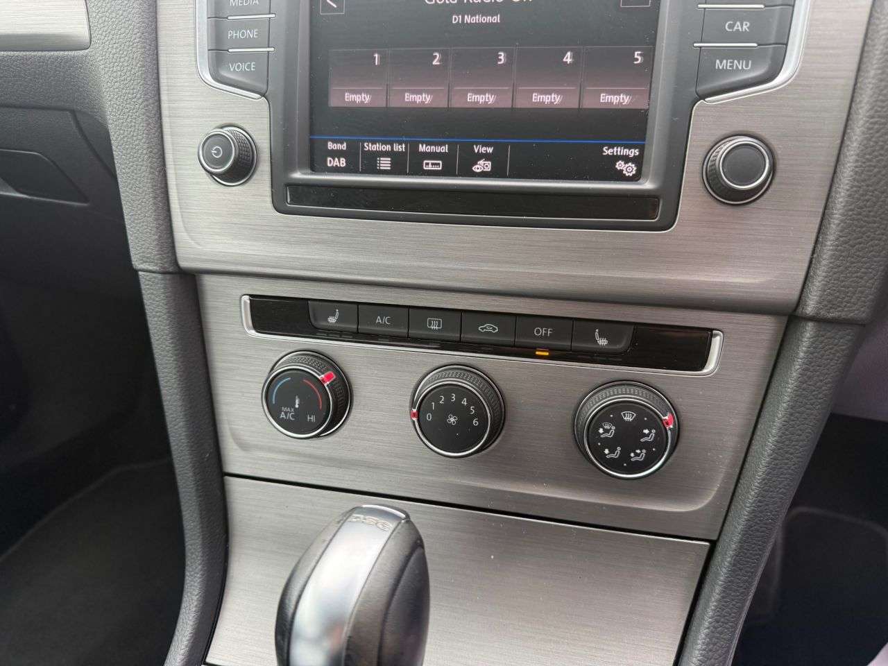 2017 VOLKSWAGEN GOLF 2017 VOLKSWAGEN GOLF