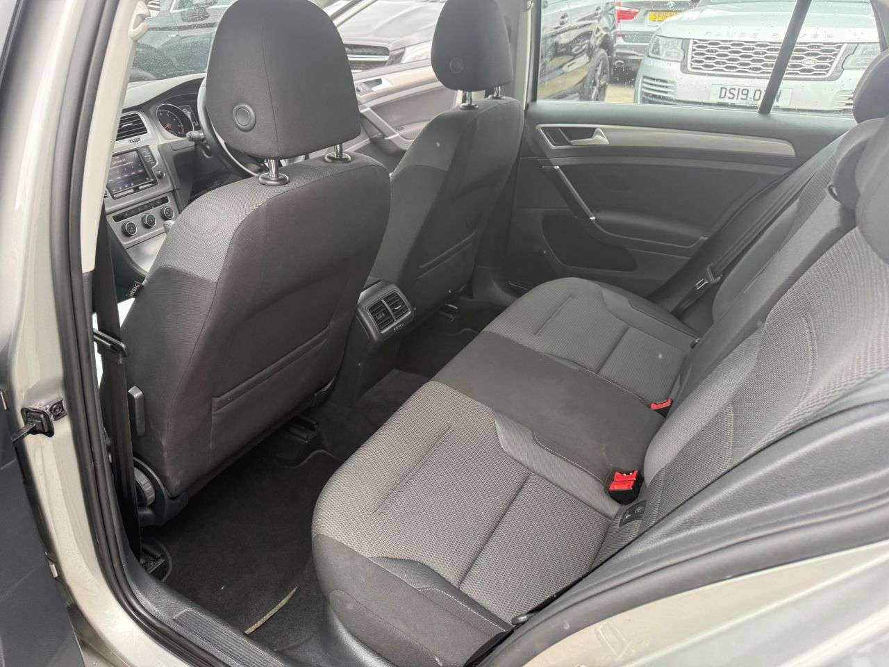 2017 VOLKSWAGEN GOLF 2017 VOLKSWAGEN GOLF