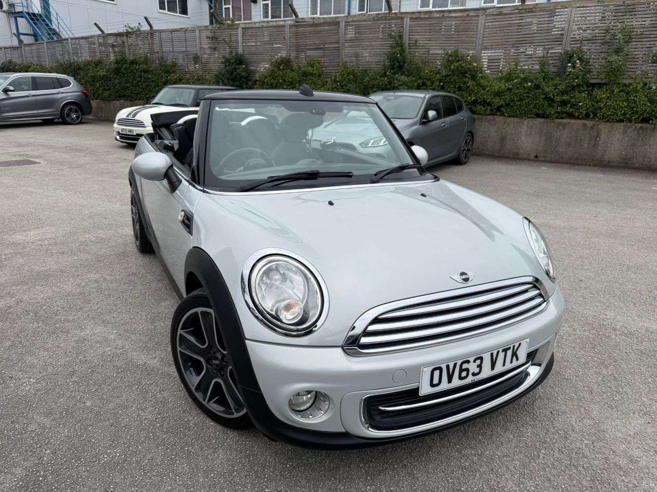 2013 MINI CONVERTIBLE 2013 MINI CONVERTIBLE