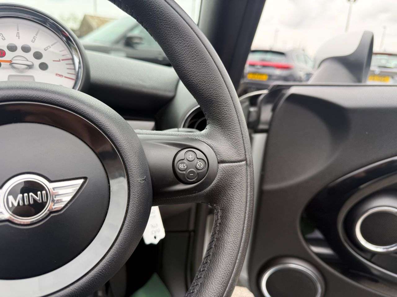 2013 MINI CONVERTIBLE 2013 MINI CONVERTIBLE