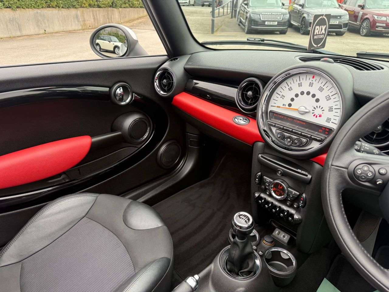 2013 MINI CONVERTIBLE 2013 MINI CONVERTIBLE