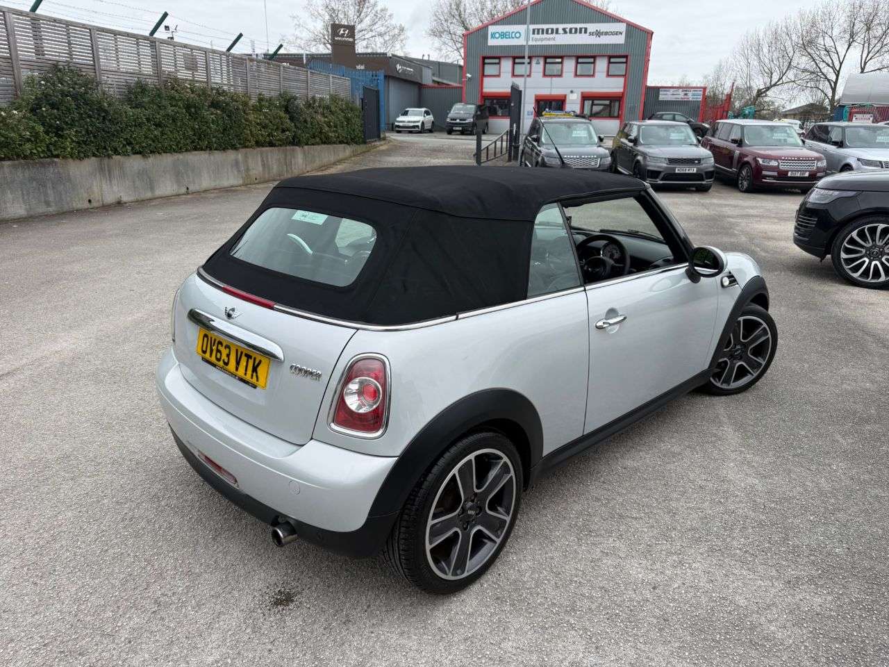 2013 MINI CONVERTIBLE 2013 MINI CONVERTIBLE