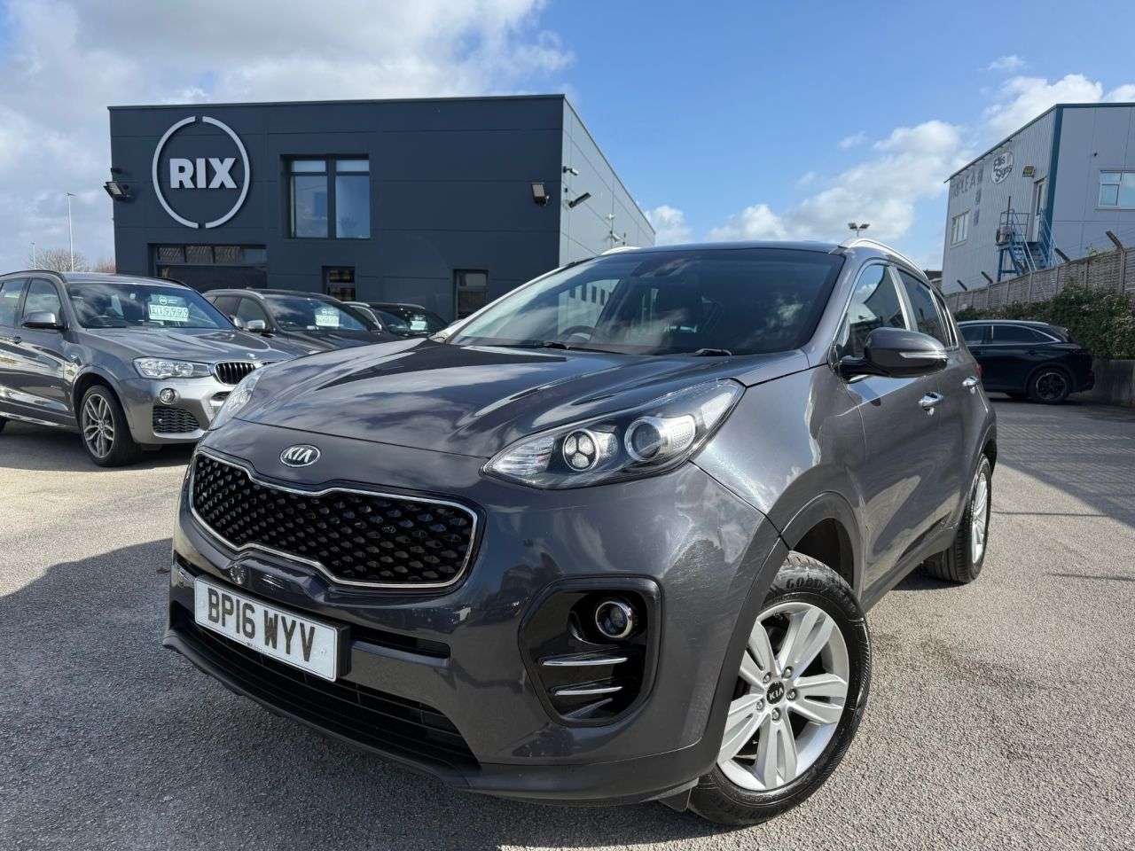 A 2016 KIA SPORTAGE 1.6 GDi 2 SUV 5dr Petrol Manual Euro 6-2 OWNER CAR-REVERSE CAMERA-SATNAV-BL A 2016 KIA SPORTAGE 1.6 GDi 2 SUV 5dr Petrol Manual Euro 6-2 OWNER CAR-REVERSE CAMERA-SATNAV-BL