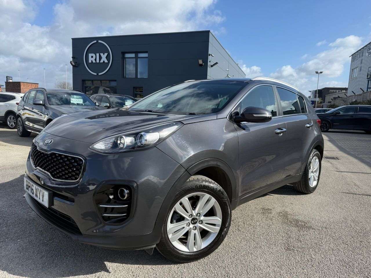 A 2016 KIA SPORTAGE 1.6 GDi 2 SUV 5dr Petrol Manual Euro 6-2 OWNER CAR-REVERSE CAMERA-SATNAV-BL A 2016 KIA SPORTAGE 1.6 GDi 2 SUV 5dr Petrol Manual Euro 6-2 OWNER CAR-REVERSE CAMERA-SATNAV-BL