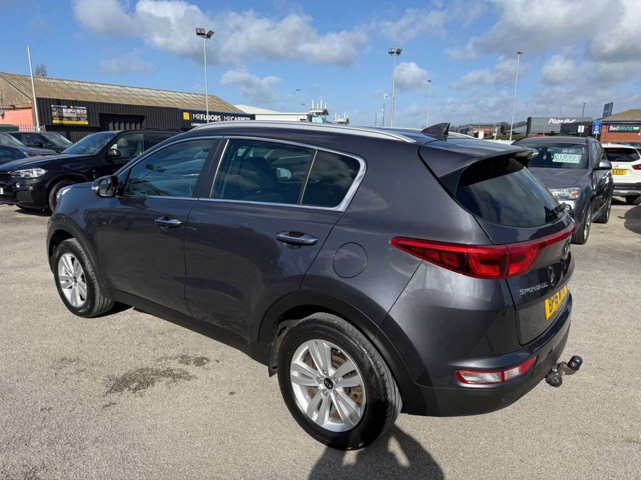 A 2016 KIA SPORTAGE 1.6 GDi 2 SUV 5dr Petrol Manual Euro 6-2 OWNER CAR-REVERSE CAMERA-SATNAV-BL A 2016 KIA SPORTAGE 1.6 GDi 2 SUV 5dr Petrol Manual Euro 6-2 OWNER CAR-REVERSE CAMERA-SATNAV-BL