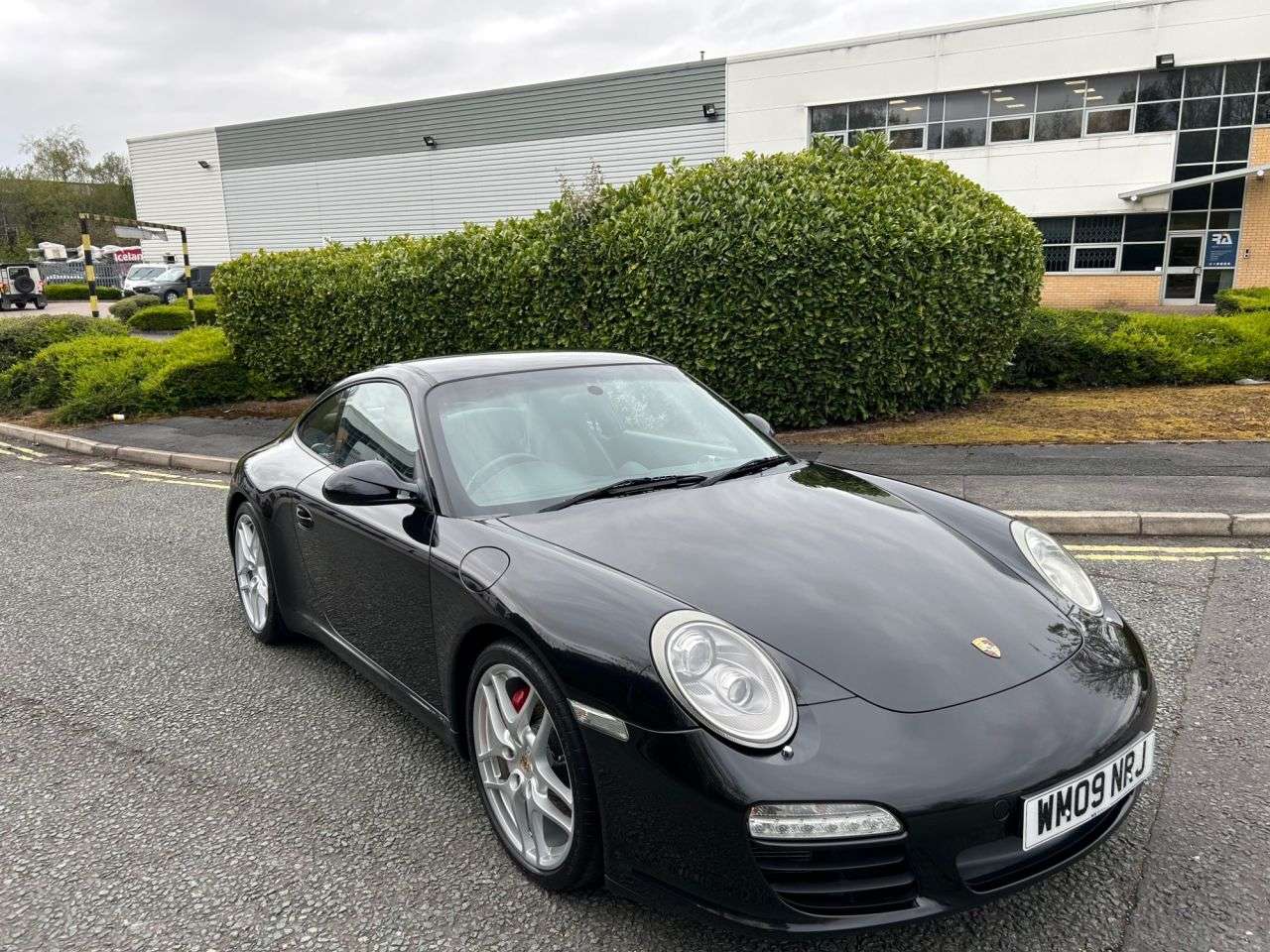 A 2009 PORSCHE 911 3.8 997.2 Carrera S Coupe 2dr Petrol PDK (240 g/km, 385 bhp)-2 Owner Car Fr A 2009 PORSCHE 911 3.8 997.2 Carrera S Coupe 2dr Petrol PDK (240 g/km, 385 bhp)-2 Owner Car Fr