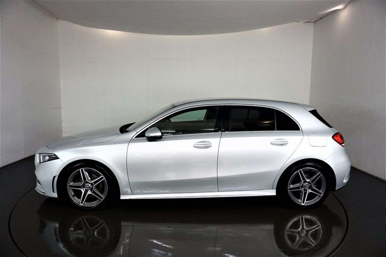 A 2020 MERCEDES A-CLASS A 200 D AMG LINE A 2020 MERCEDES A-CLASS A 200 D AMG LINE