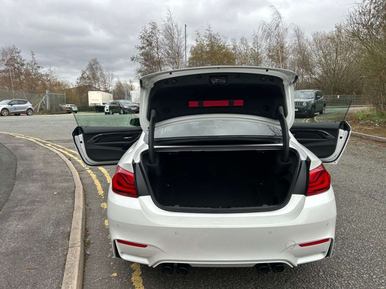 2019 BMW M4 2019 BMW M4