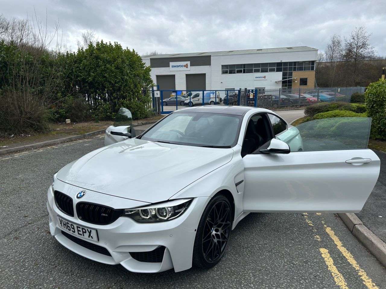 2019 BMW M4 2019 BMW M4