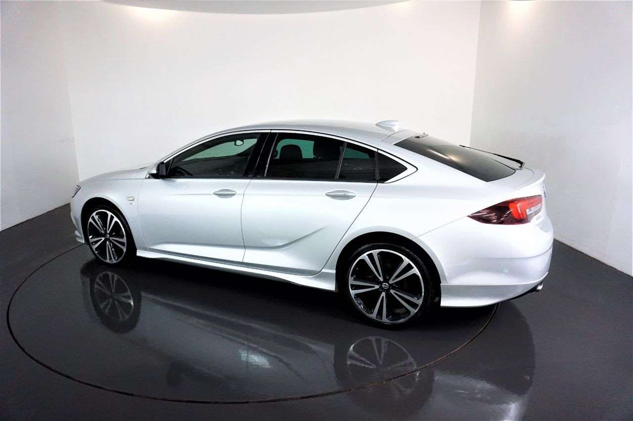 2017 VAUXHALL INSIGNIA 2017 VAUXHALL INSIGNIA