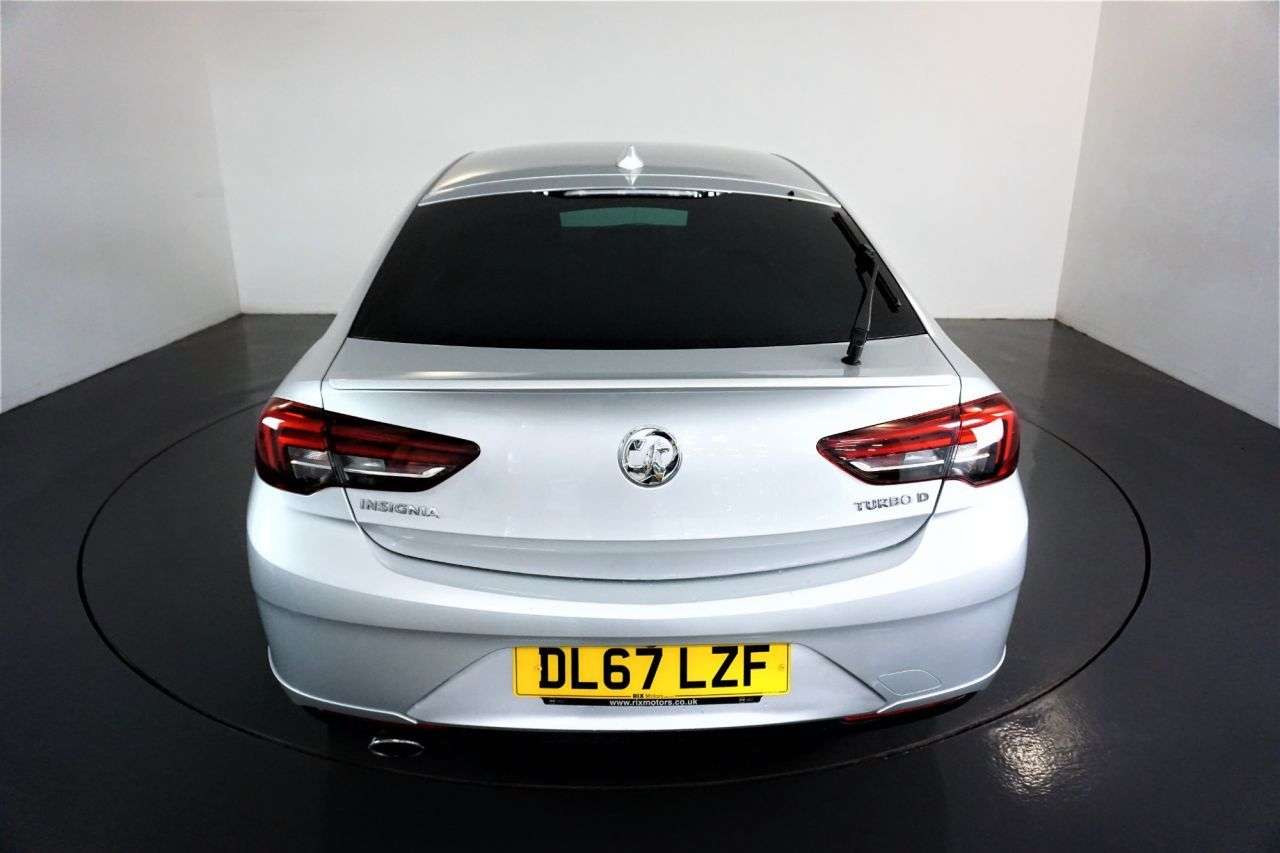 2017 VAUXHALL INSIGNIA 2017 VAUXHALL INSIGNIA