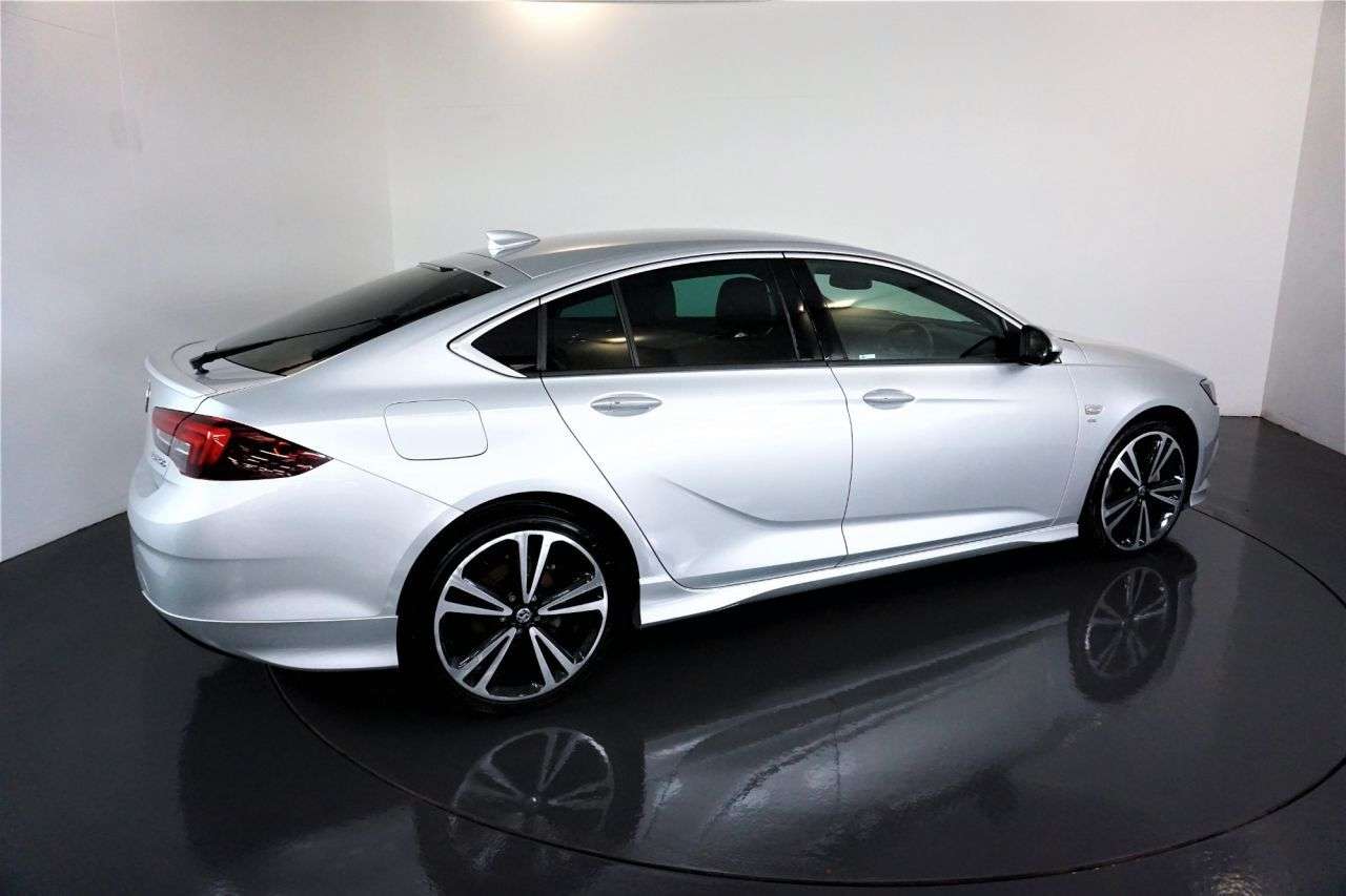 2017 VAUXHALL INSIGNIA 2017 VAUXHALL INSIGNIA