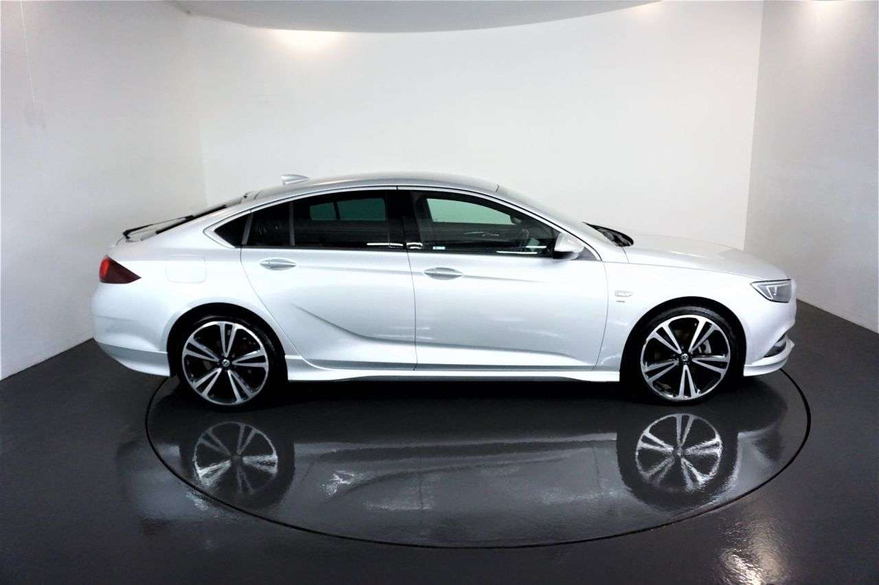 2017 VAUXHALL INSIGNIA 2017 VAUXHALL INSIGNIA