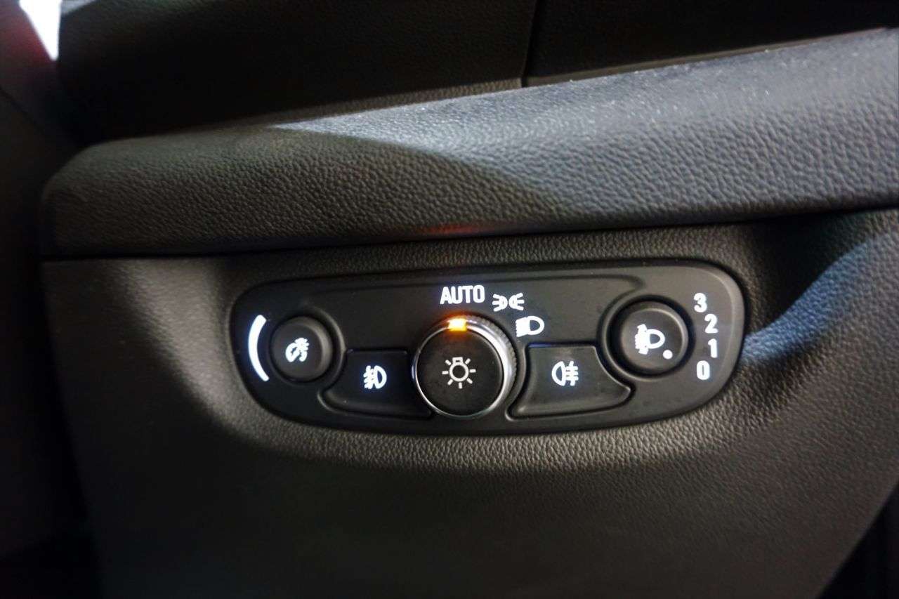 2017 VAUXHALL INSIGNIA 2017 VAUXHALL INSIGNIA