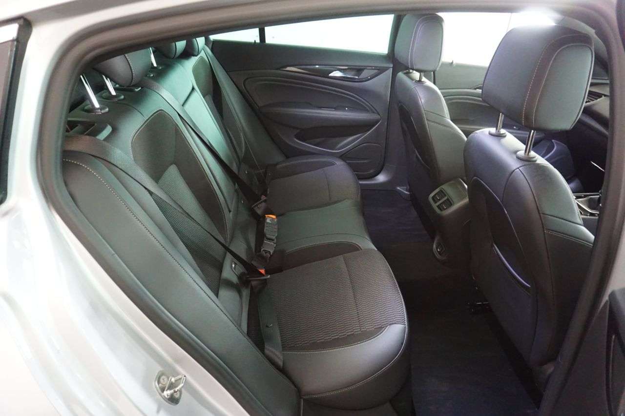 2017 VAUXHALL INSIGNIA 2017 VAUXHALL INSIGNIA