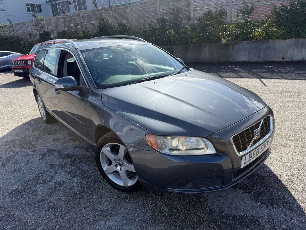 2009 VOLVO V70 2009 VOLVO V70