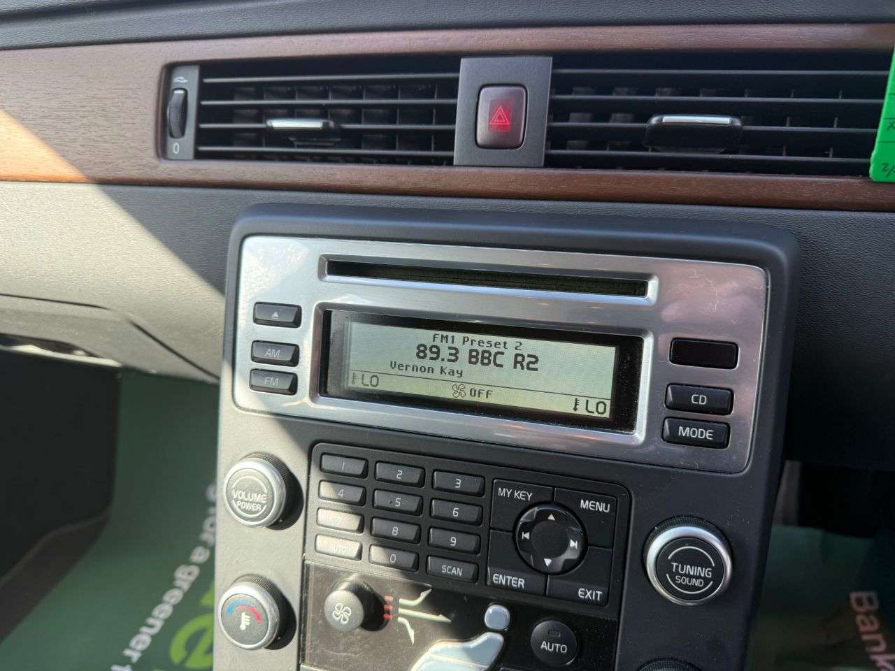 2009 VOLVO V70 2009 VOLVO V70