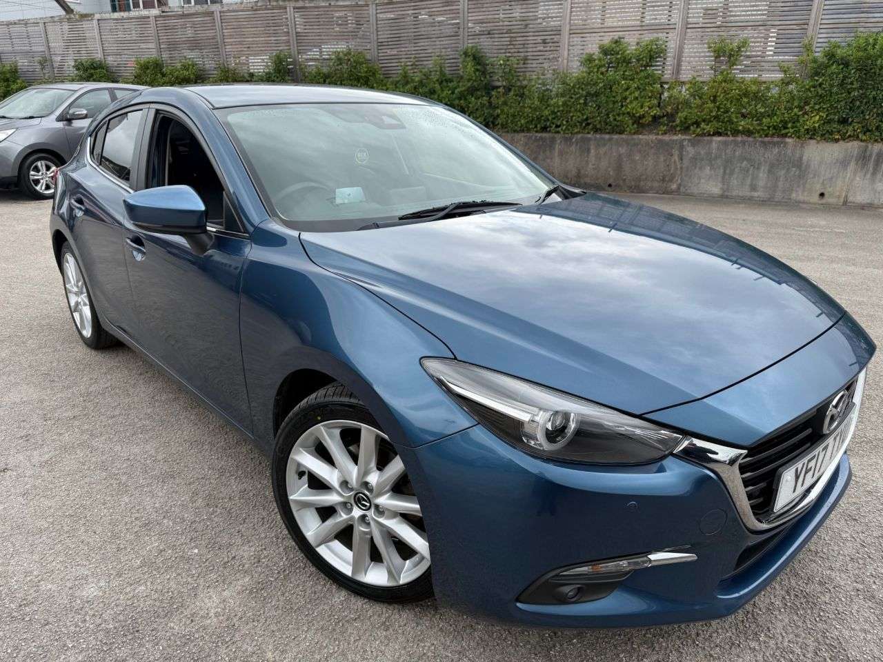 2017 MAZDA MAZDA3 2017 MAZDA MAZDA3