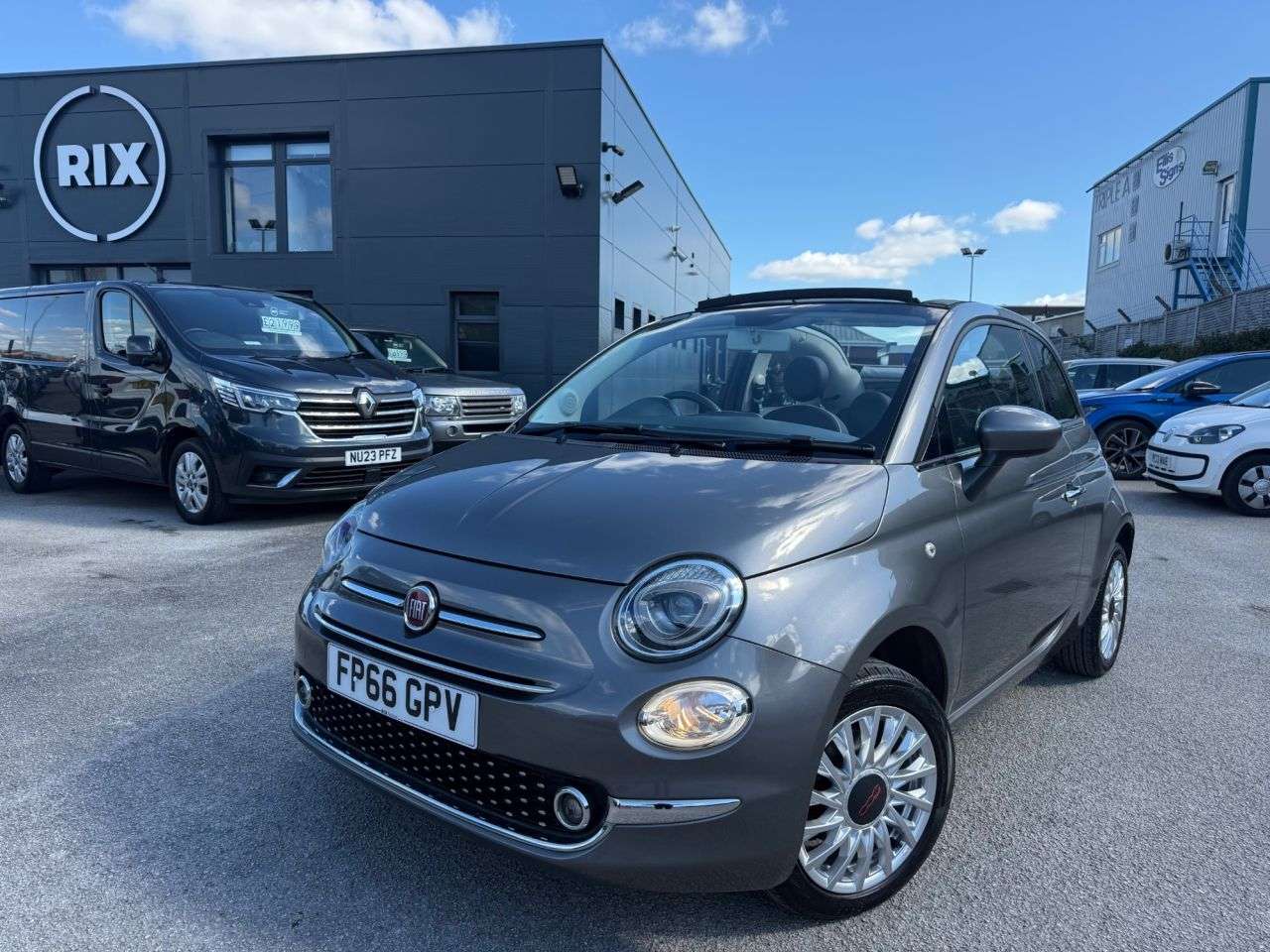 A 2016 FIAT 500C 1.2 ECO Lounge Convertible 2dr Petrol Manual Euro 6-2 OWNER CAR-BLUETOOTH-A A 2016 FIAT 500C 1.2 ECO Lounge Convertible 2dr Petrol Manual Euro 6-2 OWNER CAR-BLUETOOTH-A